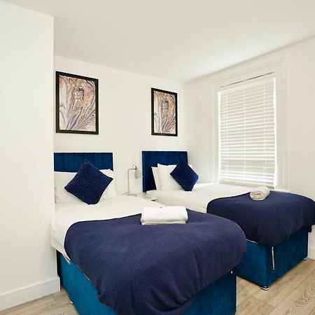 Huntingdon Luxury Apartments Exterior foto